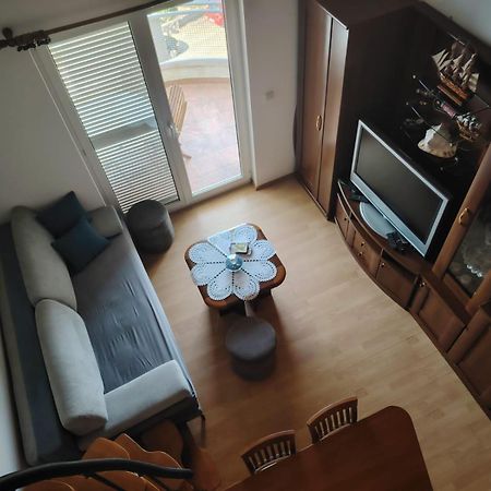 Marko'S Apartment 诺维·维诺多尔斯基 外观 照片